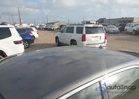 2018 Chrysler 300 Touring z USA, uszkodzony, nr VIN 2C3CCAAG9JH320831